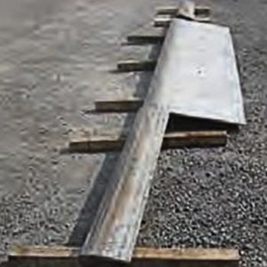 On the ‘bullnose’ or front lip of the screed, FCAW is used to appply TWP57.